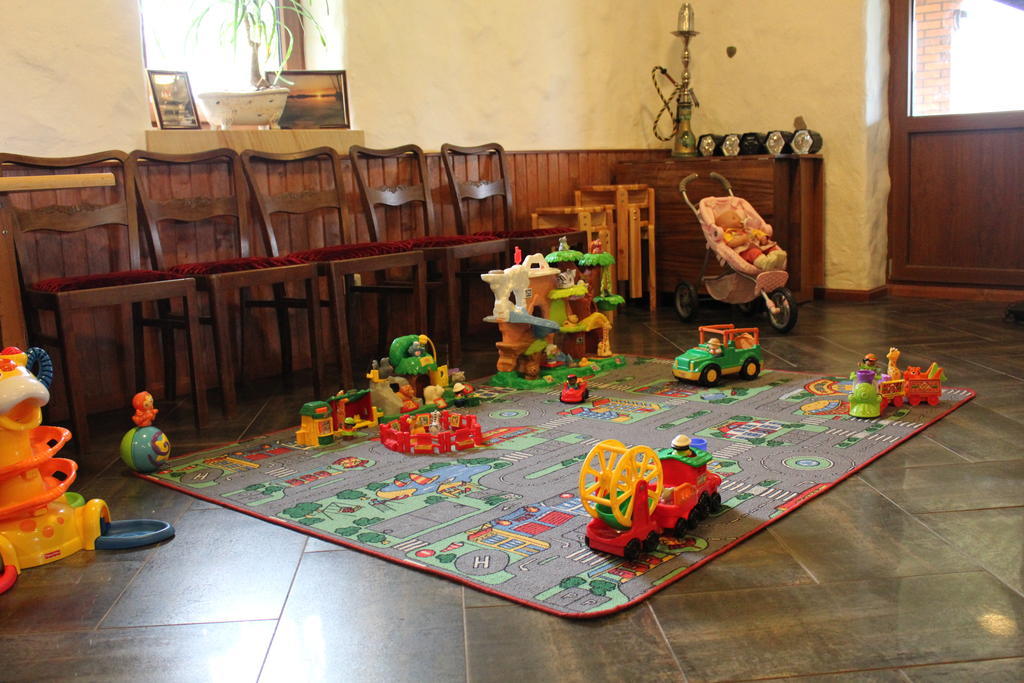 Krapi Guesthouse Treimani Luaran gambar