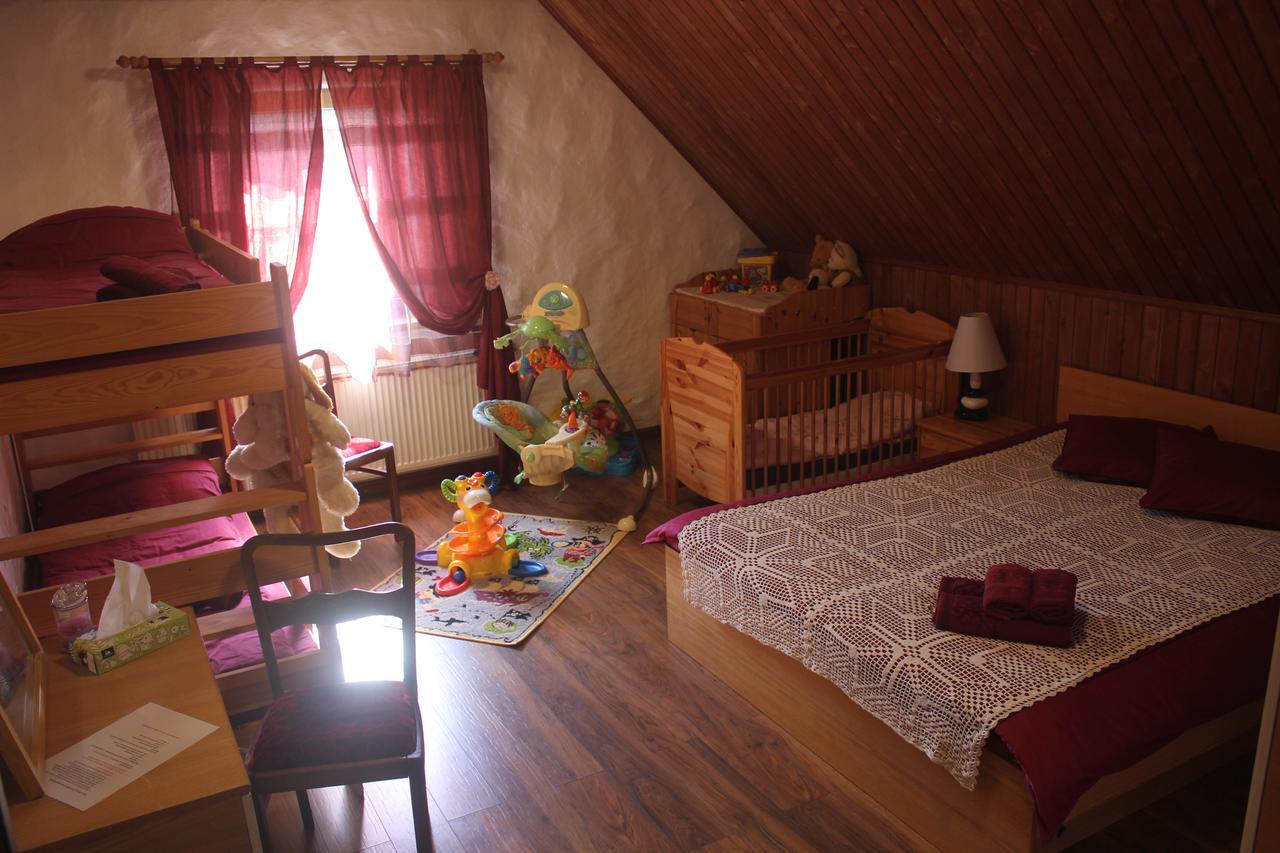 Krapi Guesthouse Treimani Luaran gambar